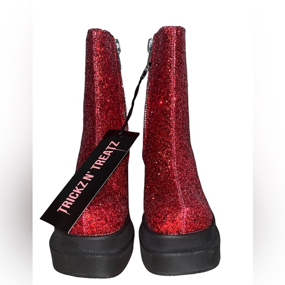 TRICKZ N’ TREATZ DOLLS KILL Red Glitter Sparkle Red Platform Dorthy Boots - Picture 3 of 5